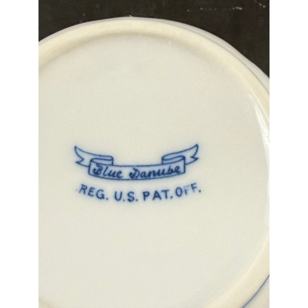 VTG Blue Danube Blue Onion Lidded Mini Sugar Bowl Banner Backstamp 4in